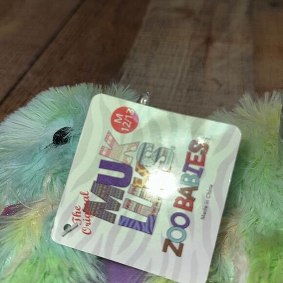 Girls' MUK LUKS Unicorn Slipper

New - Picture 5 of 7